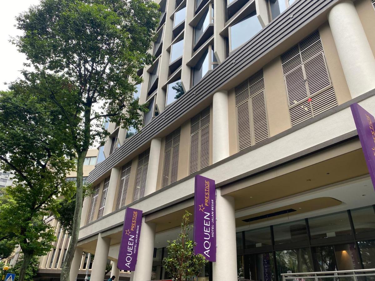 Aqueen Prestige Hotel Jalan Besar Singapur Exterior foto