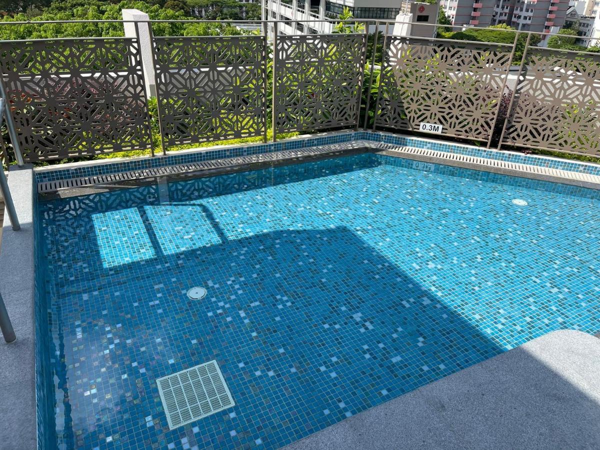Aqueen Prestige Hotel Jalan Besar Singapur Exterior foto